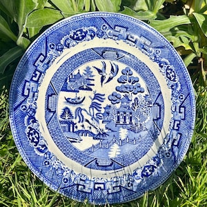 Antique Victorian 1860s Blue and White Willow Plate