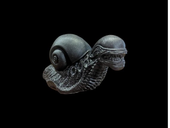 Xenomorph Snail Resin Sculpture - Snalien - Rubber Ducky - Weyland