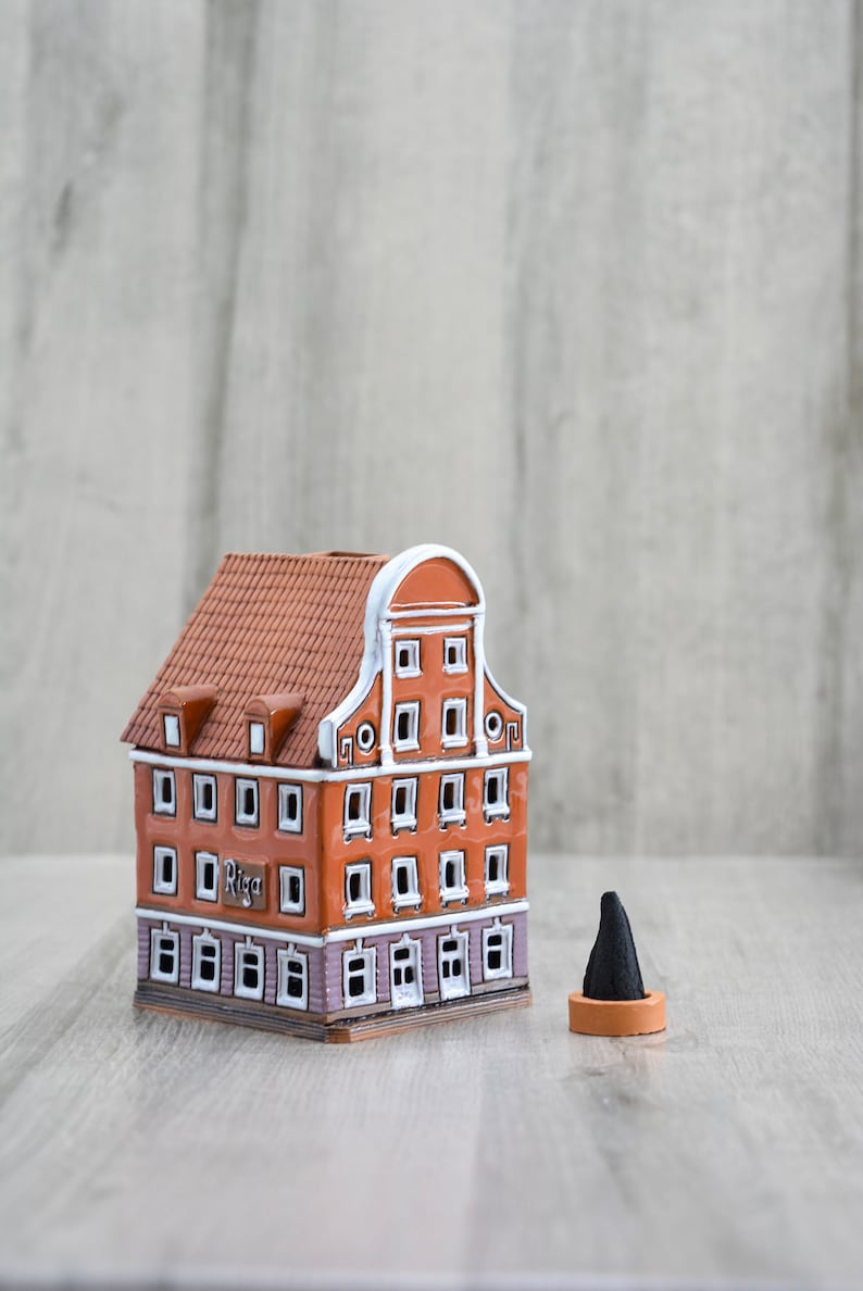 Incense holder small pottery house original miniature gift for home, Ceramic Latvian building collectible house dad gift, Tiny ceramic house image 2