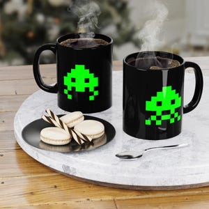 Retro Space Invader Mug, squid inspired by Space Invaders, Coffee Cup for Gamers & Nostalgic Vibes, 80s arcade, Gen X nostalgia