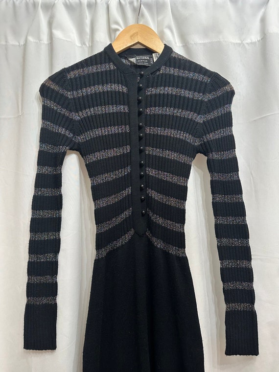 Vintage '70s International Black & Metallic Lurex… - image 9