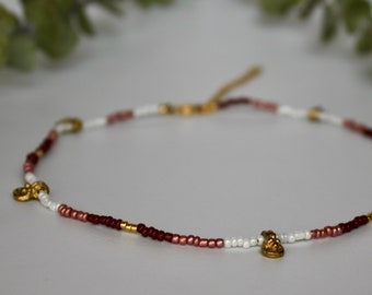 Bunte Perlenhalskette Choker Perlenkette bunt mit goldenen Anhängern,rot Rocaillesperlen Halskette, Natur Glasperlenkette gold, bunte Perlen