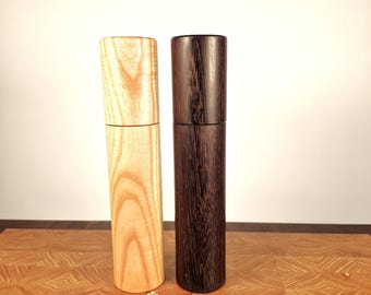Unique set of elegant spice mills, pepper and salt mills, gift set, present, wedding, birthday present