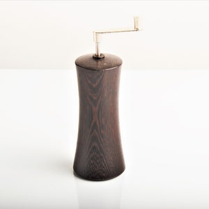 Nutmeg mill Linea, grater, wenge wood, nutmeg, spice mill, gift, wedding, barbecue, cooking, Christmas gift, birthday,