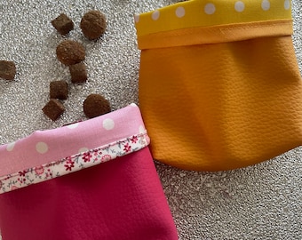 BAGins Leckerliebeutel für die Jackentasche Hosentasche Kunstleder Futterbeutel 50 Farben zur Auswahl NEU