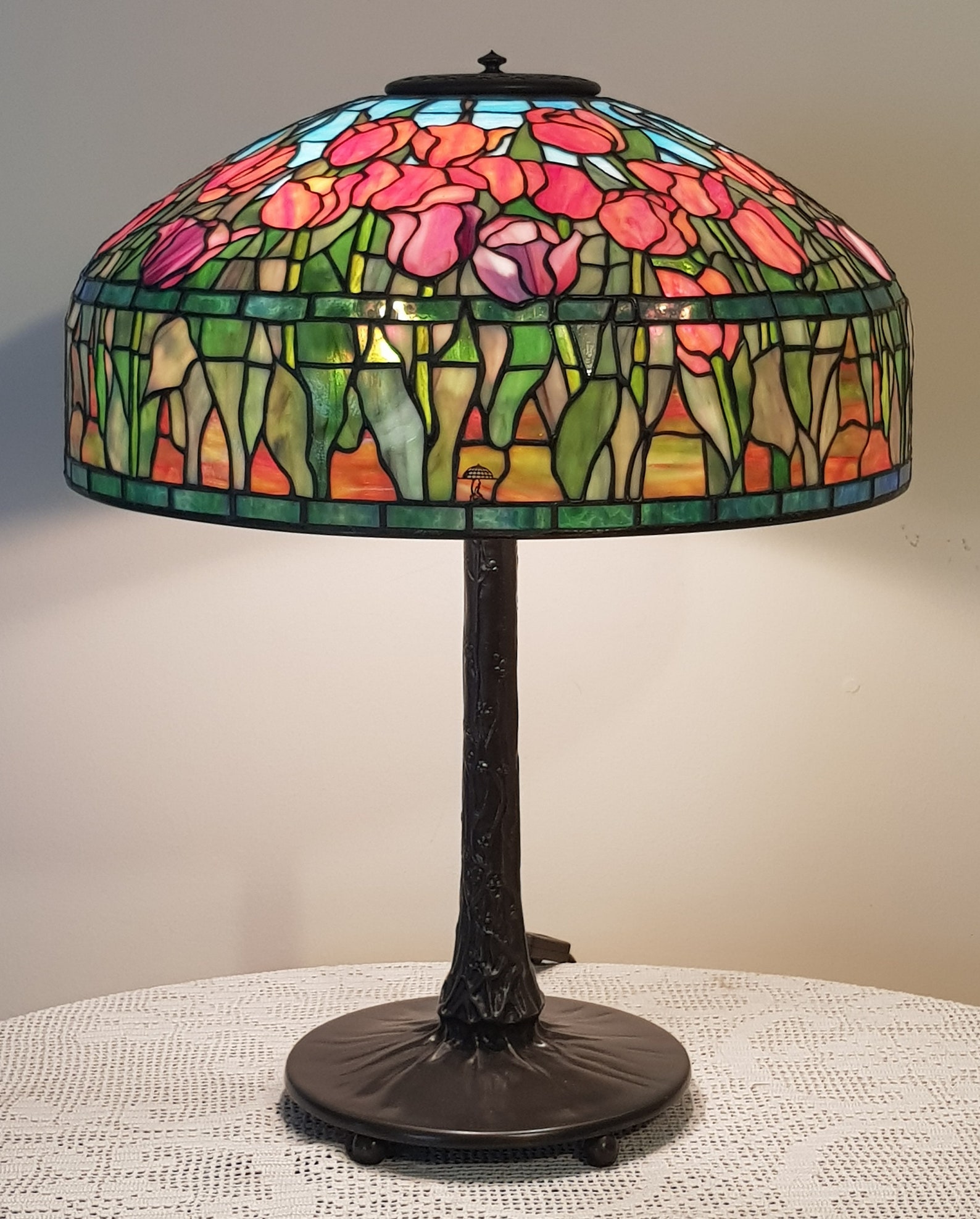 Tiffany Lamp Replica TULIP T 1596 Etsy