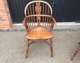 Dark Elm Ladies Windsor Chair.