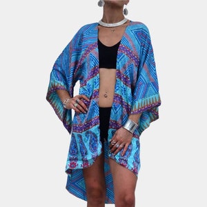 Turquoise Vintage Silk Kimono, Paisley and Geometric Psychedelic, Burning Man Festival, Shining Blouson, 70s Clothing, Hippy clothes
