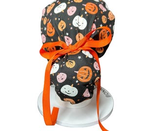 Halloween women’s ponytail scrub cap- black with pumpkins