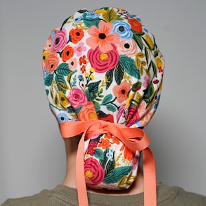 Rifle Paper Co. Floral Ponytail Scrub Hat: Cream Garden Party