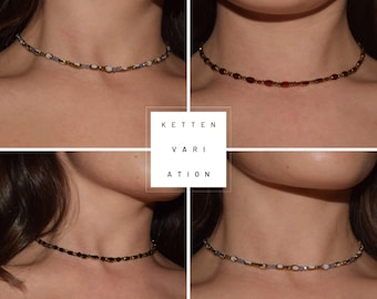 Variation - Perlenkette aus Glasschliffperlen mit Goldrand - Choker in Grau / Rot / Schwarz