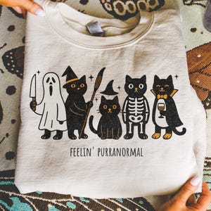 Halloween Cat png, Halloween Png Design, Feelin Purranormal Funny Cat POD, Cat Mom png, Spooky Retro Halloween Sublimation Download
