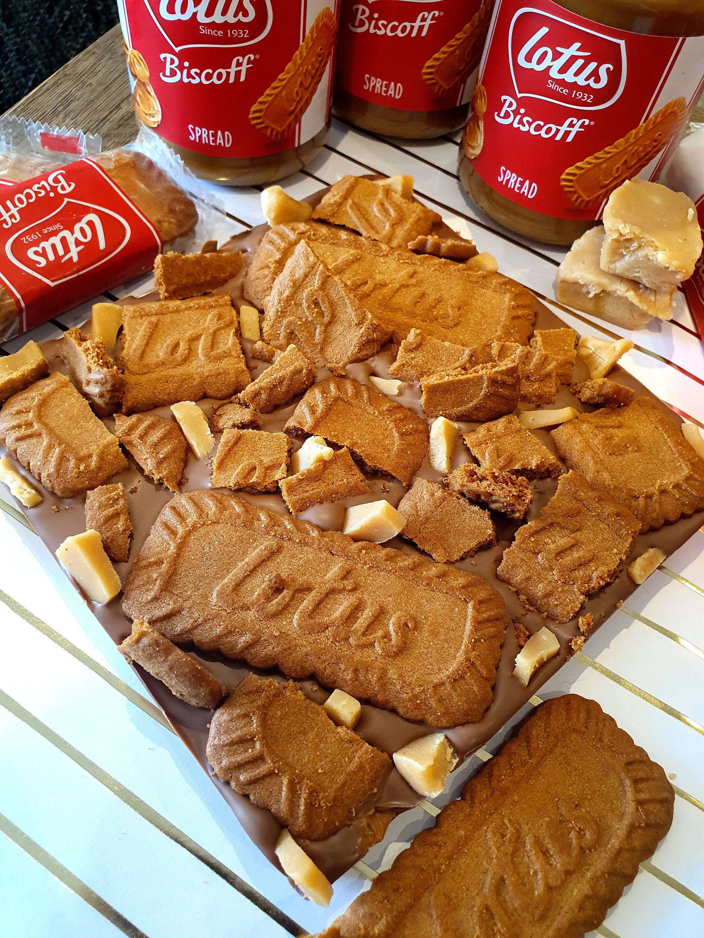 Biscoff Lotus Slab With a Layer of Biscoff Spread Inside Covered