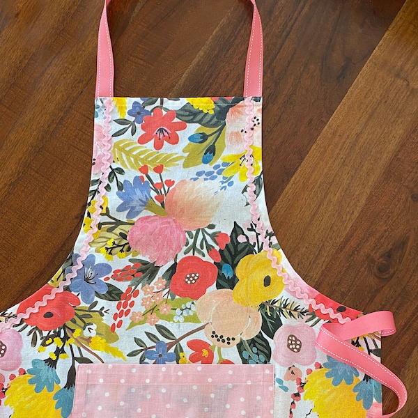 Easy Sewing Pattern - Tea Towel Apron Sewing Pattern - Tea Towel Pattern - By Deborah O'Leary