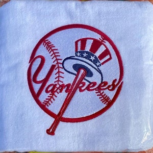 Yankees Beach/gym/pool towel