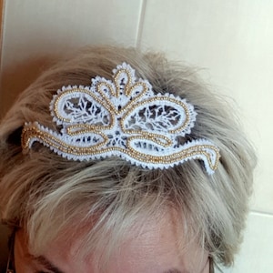 Stirnband Tiara, Spitzen-Tiara, Spitze Tiara aus Spitze und Perlen