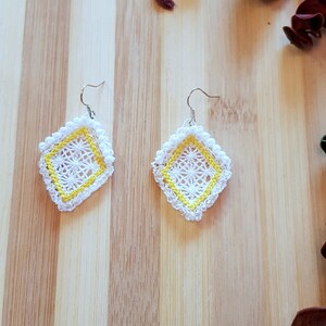 Lace white earrings, diamond-shaped earrings, hanging lace earrings, earrings with beads