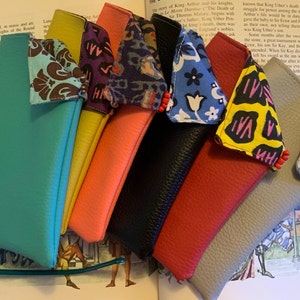 Vegan leather standard size eyeglasses/shades sleeve comes with soft multicolor fabric lining - Handmade Made in USA