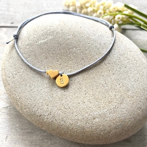 Pulsera Letra Corazón Golpeado