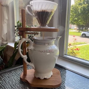 Adjustable height pour-over coffee dripper stand. Custom base coffee stand compatible with V60 Hario #2 dripper (dripper not included).