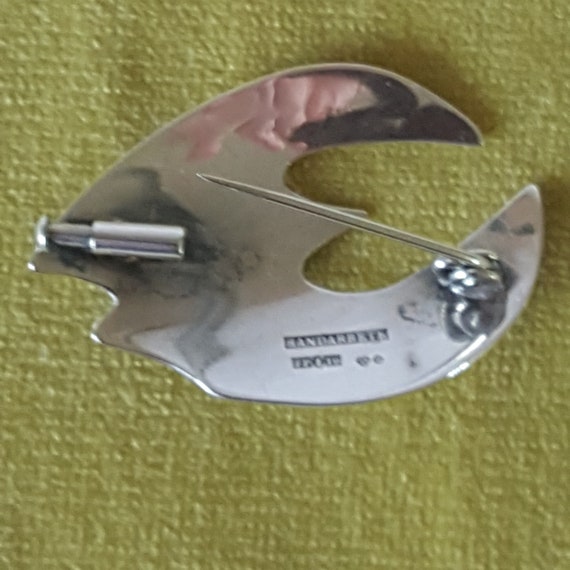 Solid Silver Brooch with Amethyst Stone. Fish Sha… - image 5