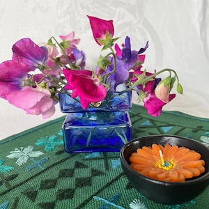 Helena Tynell Vintage &quot;Pala&quot; Glass Vase. Made at Riihimäki Glassware Finland. Square Shaped. Wonderful Blue Color. With Original Label.
