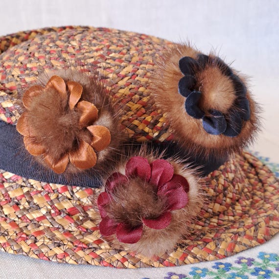 3 Vintage Fur and Fabric Brooches. Flower Brooches. Mink Fur 