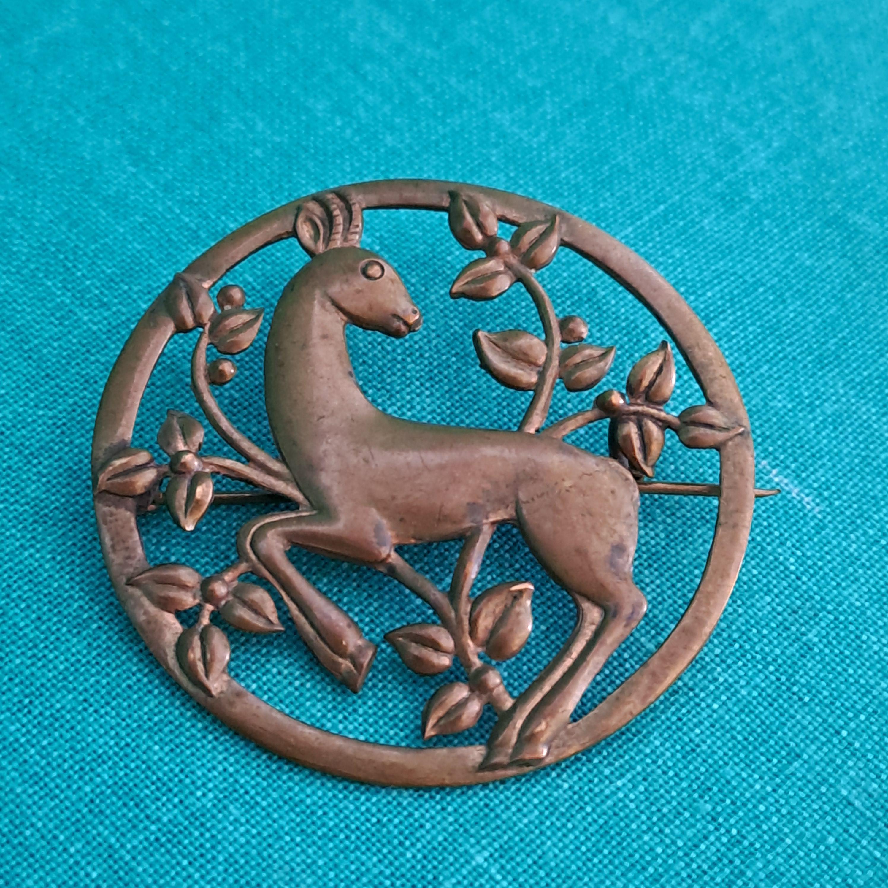 真鍮の鹿 - Etsy 日本