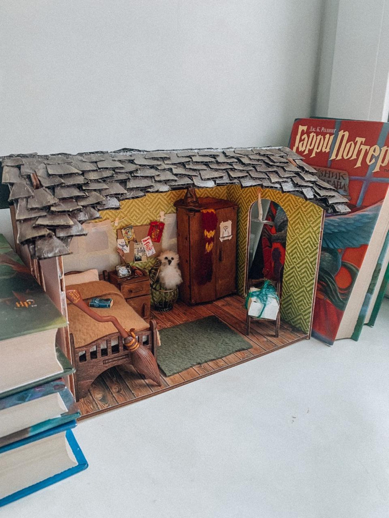 Harry Potter Bookshelf Diorama