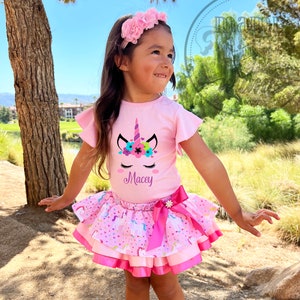 Aangepaste naam eenhoorn verjaardag tutu rok, meisjes aangepaste tekst eenhoorn roze verjaardag shirt cadeau, regenboog eenhoorn verjaardag tutu rok outfitset