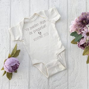 Spaanse baby-onthulling zwangerschapsaankondiging onesie® geschenkdoos voor Abuelitos Padres |  Spaanse Anuncio de Embarazo para Abuela Abuelos Tia Tio