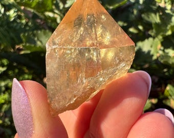 天然コンゴ産シトリンクリスタル：クンダリーニクォーツ、倫理的に採掘