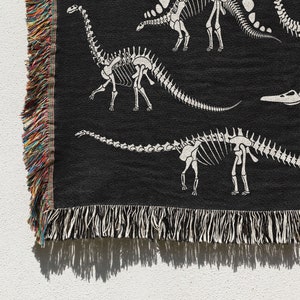 Dinosaur Blanket: Skeleton Blanket, Dinosaur Gifts, Halloween Blanket, Dinosaur Decor, dinosaur throw, Woven Throw Blanket, Halloween Decor