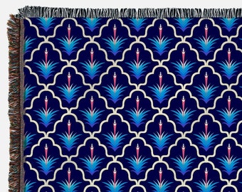 Woven Cotton Throw Blanket: Boho Moroccan Tapestry