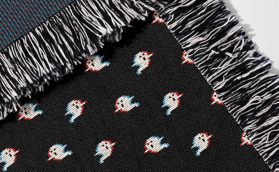 Ghost Blanket: Gaming, Retro Blanket, Pixel, Halloween Blanket, Pixel Decor, Retro Wall Art, blanket, Woven Throw Blanket, Halloween Decor