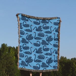 Black Swan Pattern Print Blanket