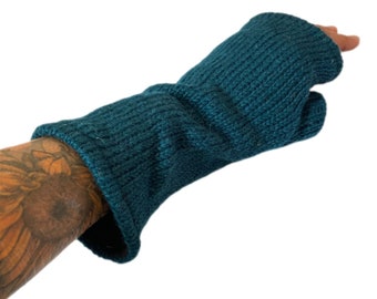 100% Pure Arm Warmers / Hand Warmers Chunky Knit Cosy Warm Nepalese