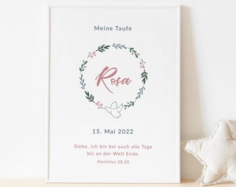 Könnte beinhalten: Ein gerahmter Druck mit dem Text "Meine Taufe" und dem Namen "Rosa" in einem floralen Kranz. Darunter das Datum "15. Mai 2022" und ein Zitat. Rechts ein sternförmiges Plüschtier in Weiß.