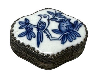 Vintage 70s Chinese Porcelain Shard Trinket Box Blue White Bird Pomegranate Pill