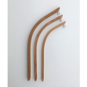 Wandhalterung aus Holz - dampfgebogenes Eichenholz (3 Größen verfügbar)