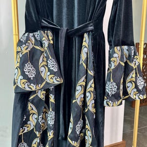 Luxury Velvet Abaya