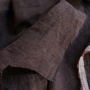 Fjella linnen, geverfd garen, stonewashed, 230 g/m², brons - zwarte linnenstof voor rokken, broeken en overhemden