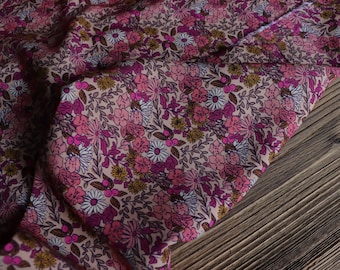 Viskose 125 g/m2 Rose  Blumen Print geeignet für Kleider oder Blusen, OEKO Tex 100