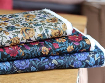Japanese cotton fabric Hokkoh floral print beige
