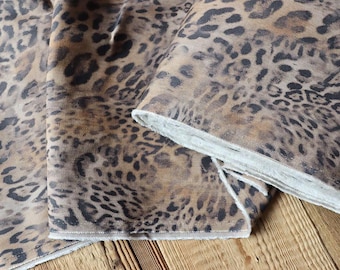 Denim with stretch, leopard print, 290 g/m², brown, for clothing, decoration or accessories