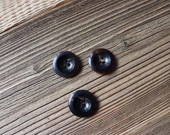 Horn buttons with 4 holes, 25 mm, dark brown