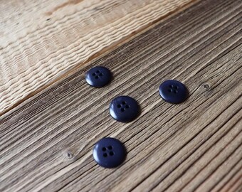 Taguna nut buttons with 4 holes, 18 mm, blue