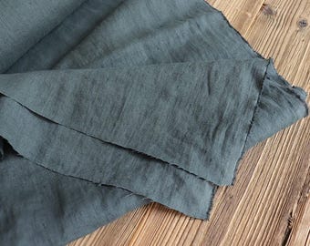 Washed linen, pine green, solid color, 200 g/m², linen fabric, Oeko-Tex Standard 100 certified.