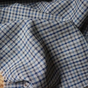 Tissu en laine à carreaux 270 g/m2 gris bleu pour robes, pantalons, chemises fabriqués en Italie