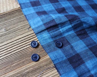 Taguna nut buttons with 2 holes 15 mm navy blue